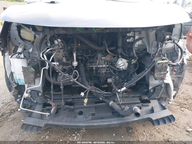 JN1BJ1CR1JW290952 Nissan 2018
