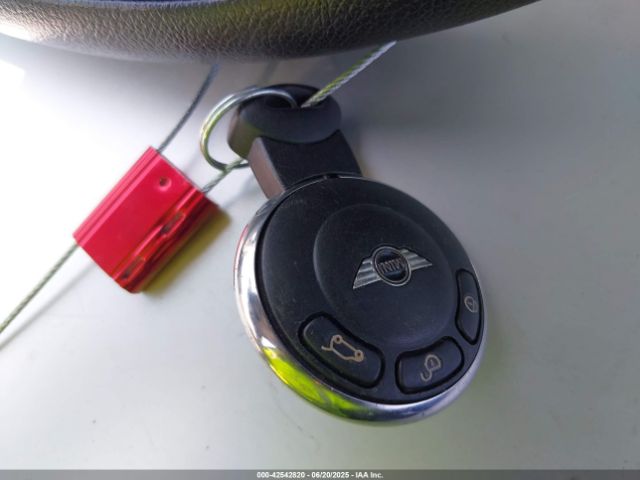 2014 MINI CLUBMAN WMWZF3C51ET491969 Photo 10