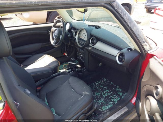 2014 MINI CLUBMAN WMWZF3C51ET491969 Photo 4