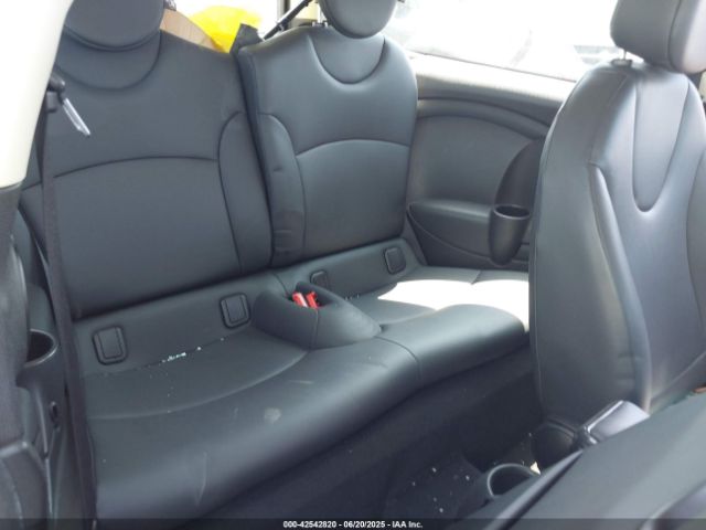 2014 MINI CLUBMAN WMWZF3C51ET491969 Photo 7