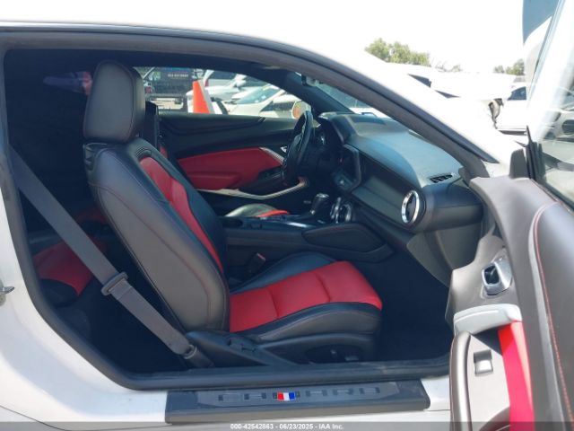 2018 CHEVROLET CAMARO 1G1FH1R74J0138014 Photo 4