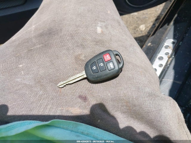 Scion 2000cc na 2015 JF1ZNAA11F8713673 Image 11