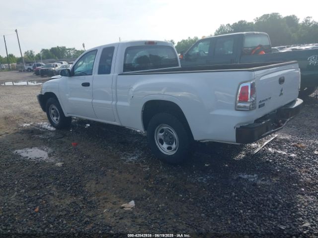 2007 MITSUBISHI RAIDER 1Z7HC22K77S265604 Photo 2