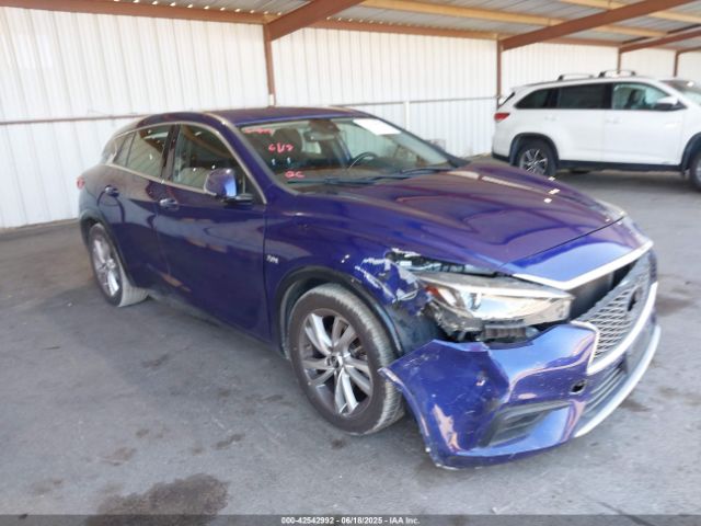 2017 INFINITI QX30 SJKCH5CP7HA033365