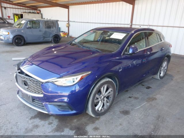 2017 INFINITI QX30 SJKCH5CP7HA033365 Photo 1