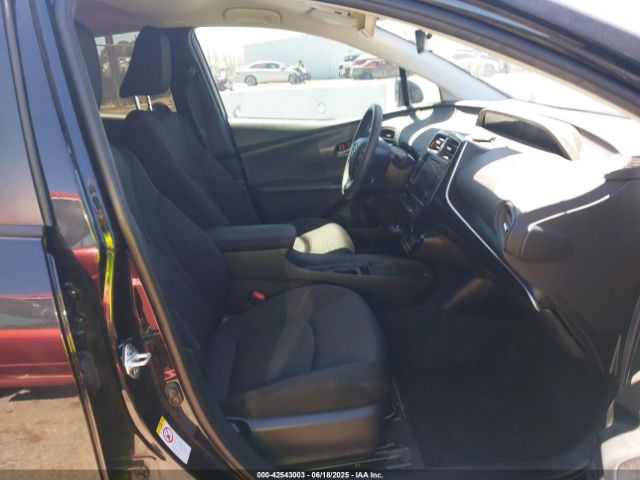2019 TOYOTA PRIUS JTDKARFU1K3101148 Photo 4