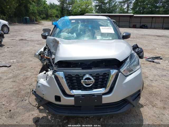 3N1CP5BV0LL518313 Nissan 2020