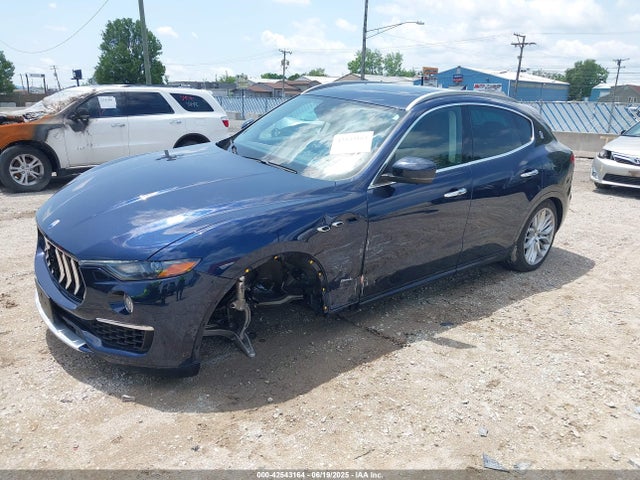 ZN661YUL0KX324732 Maserati m156e