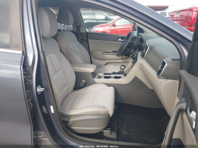 2017 KIA SPORTAGE KNDPM3AC4H7132582 Photo 4