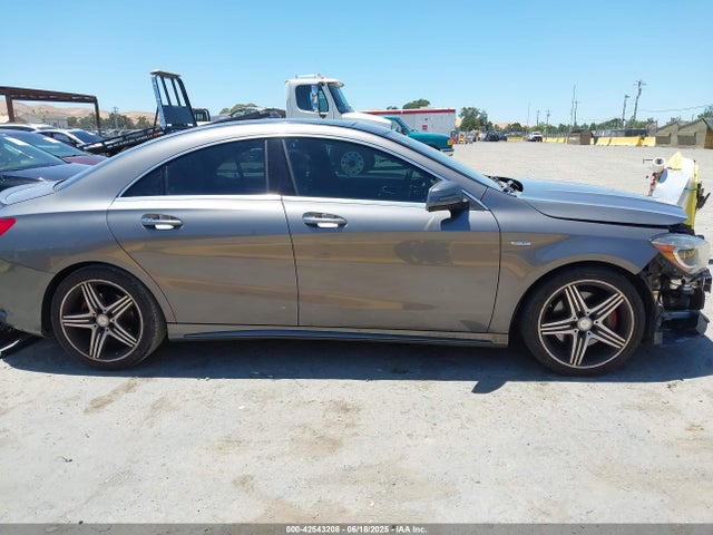 WDDSJ4EB9GN374133 Mercedes-Benz 2016