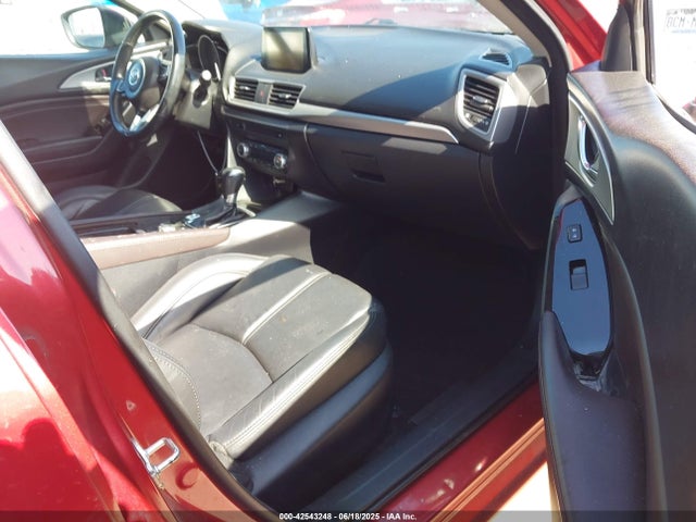 3MZBN1L31JM237047 Mazda py