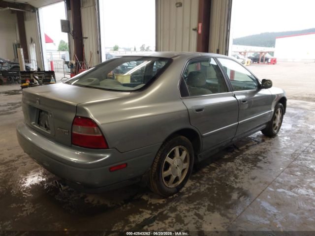 1994 HONDA ACCORD JHMCD5657RC072017 Photo 3