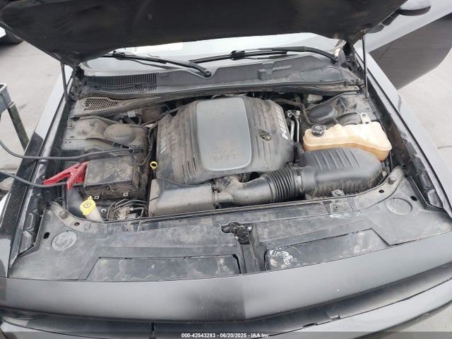2C3CDZBT1GH125712 Dodge 2016