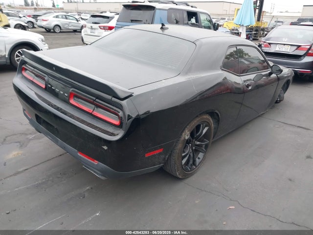 2C3CDZBT1GH125712 Dodge 2016