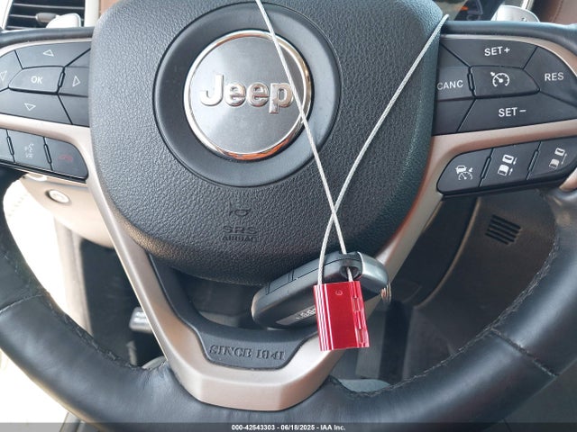 1C4RJFJG8GC422710 Jeep Grand Cherokee