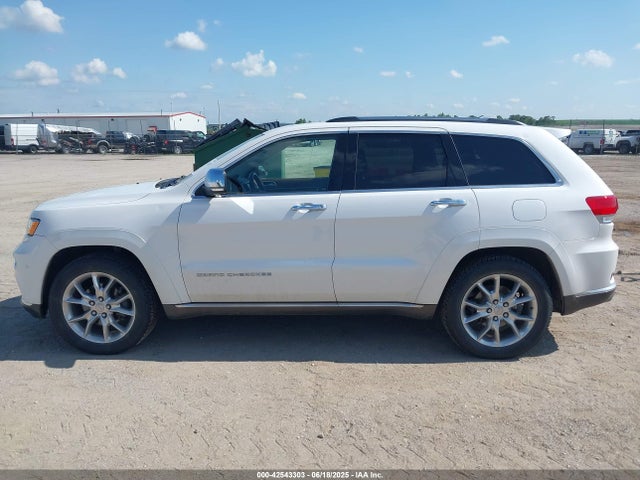 1C4RJFJG8GC422710 Jeep Grand Cherokee