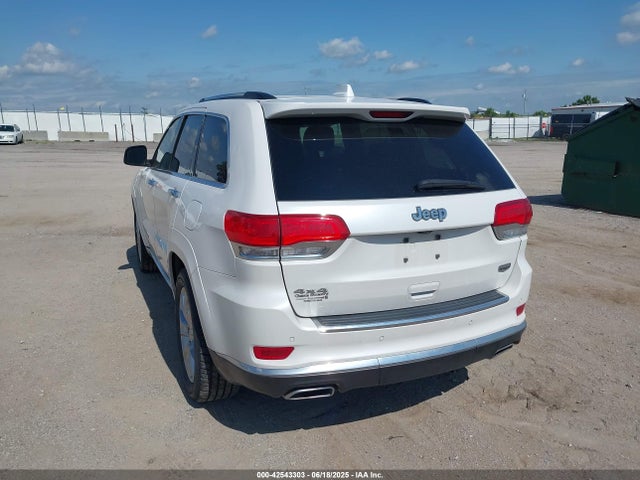 1C4RJFJG8GC422710 Jeep Grand Cherokee