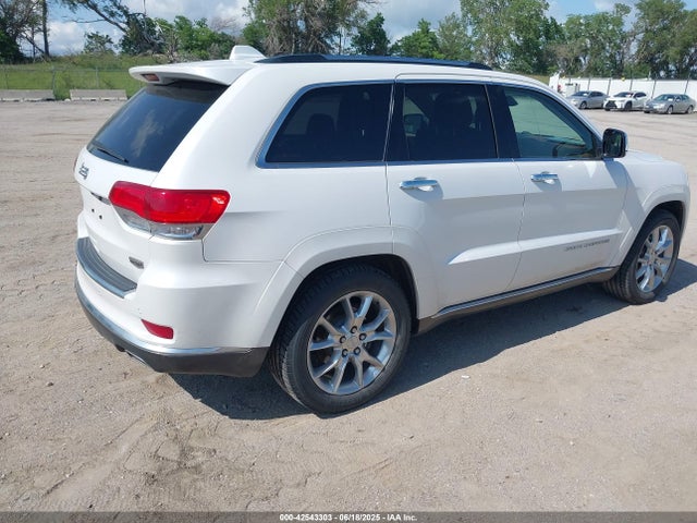 1C4RJFJG8GC422710 Jeep Grand Cherokee