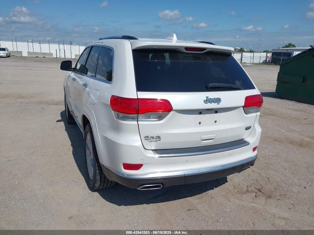 1C4RJFJG8GC422710 Jeep Grand Cherokee