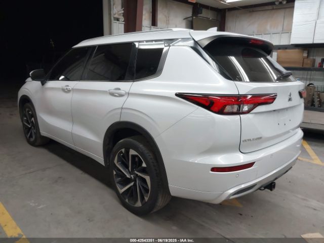 2022 MITSUBISHI OUTLANDER JA4J4VA81NZ091481 Photo 2