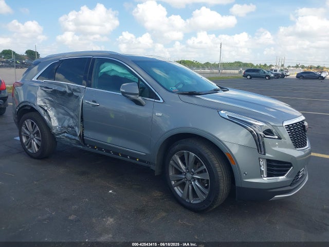 2023 CADILLAC XT5 1GYKNCRS7PZ196146 Photo 0