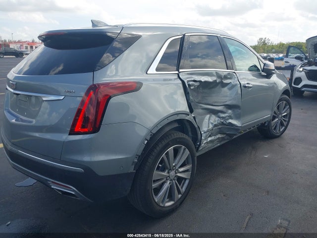 2023 CADILLAC XT5 1GYKNCRS7PZ196146 Photo 3