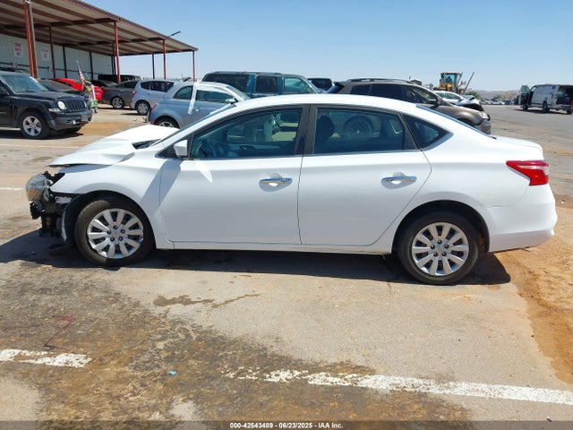 Nissan Sentra 2019 3N1AB7AP9KY262629 Image 14