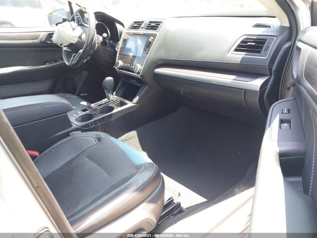 4S3BNAN66K3005332 Subaru u5