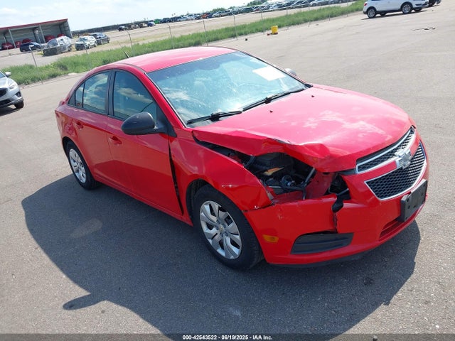 2014 1G1PA5SH2E7179693 main image