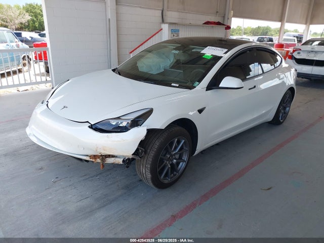 2023 TESLA MODEL 3 5YJ3E1EAXPF606178 Photo 1