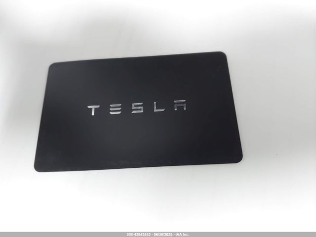 2024 TESLA MODEL Y 7SAYGAEEXRF066758 Photo 10