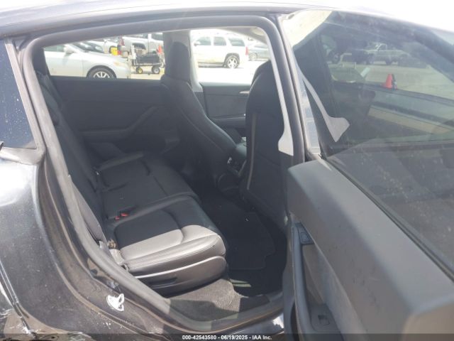 2024 TESLA MODEL Y 7SAYGAEEXRF066758 Photo 7