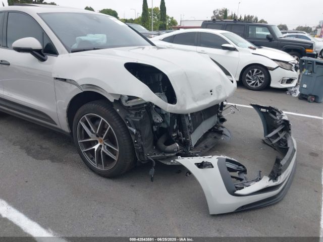 2024 PORSCHE MACAN WP1AA2A59RLB11180 Photo 5