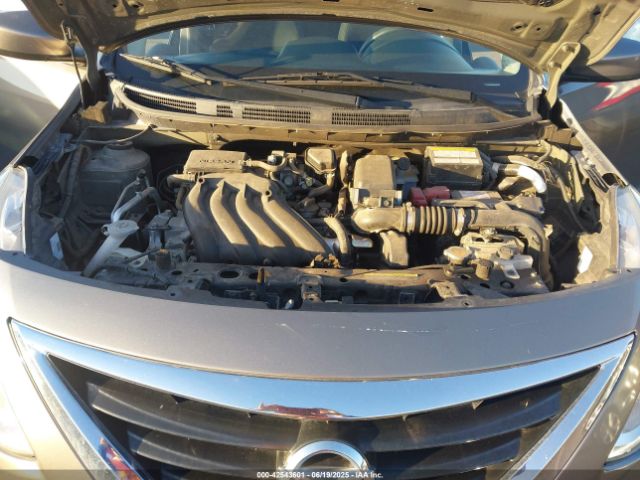3N1CN7AP0GL894732 Nissan 2016