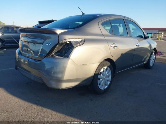 3N1CN7AP0GL894732 Nissan 2016