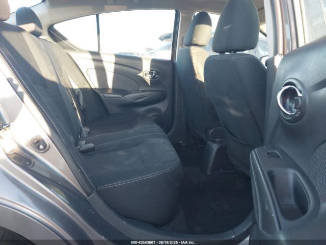 3N1CN7AP0GL894732 Nissan 2016