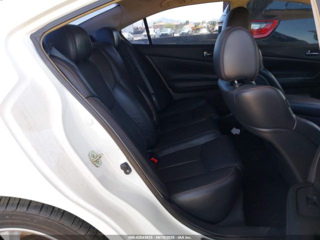 1N4AA5AP1EC473783 Nissan Maxima
