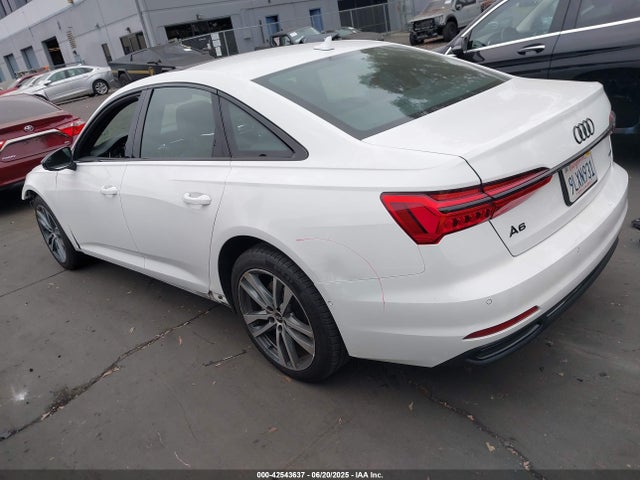2021 AUDI A6 WAUE3AF27MN067955 Photo 2