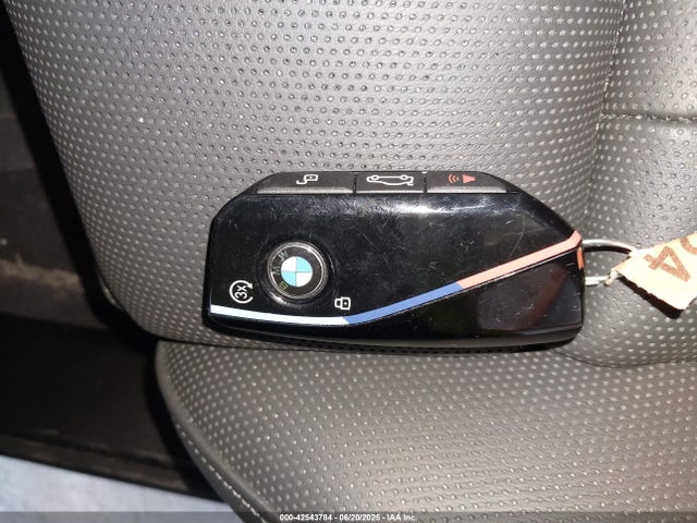 BMW M5 2025 WBS83FK04SCU11874 Image 11