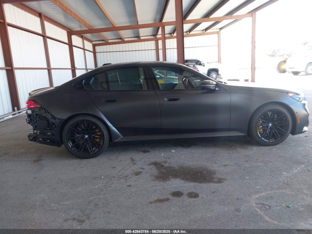 BMW M5 2025 WBS83FK04SCU11874 Image 13