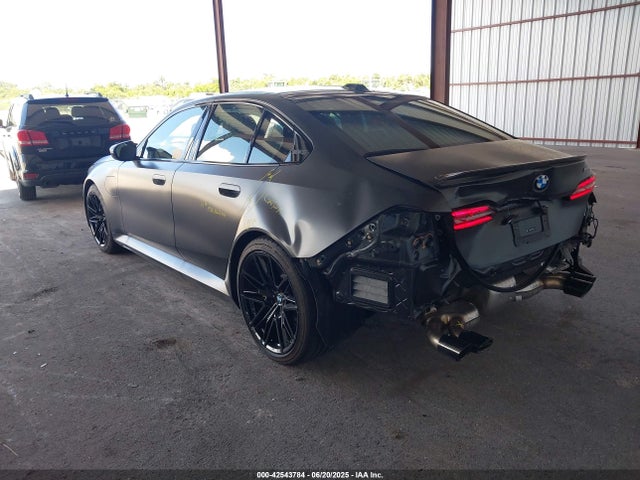 BMW M5 2025 WBS83FK04SCU11874 Image 3