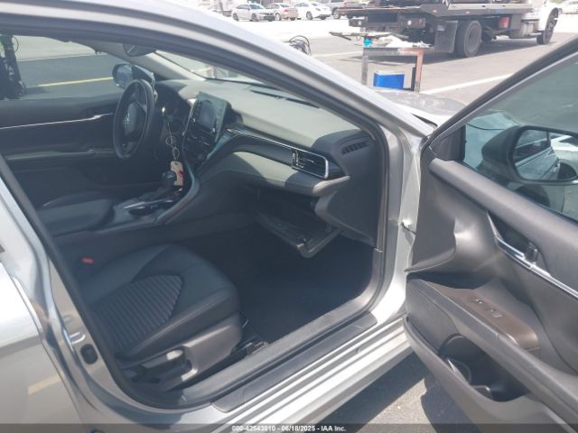 2022 TOYOTA CAMRY 4T1G11AK9NU678078 Photo 4