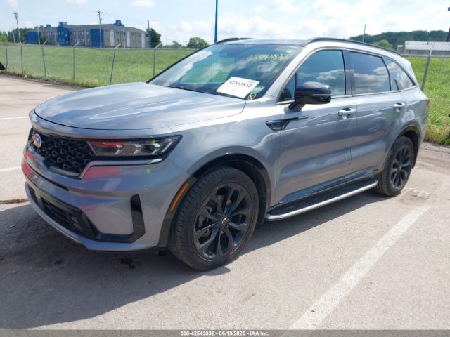 2021 KIA SORENTO 5XYRK4LF2MG032960 Photo 1