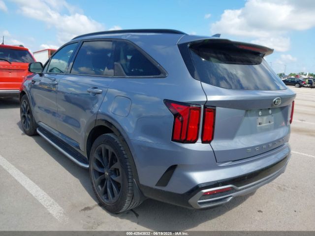 2021 KIA SORENTO 5XYRK4LF2MG032960 Photo 2