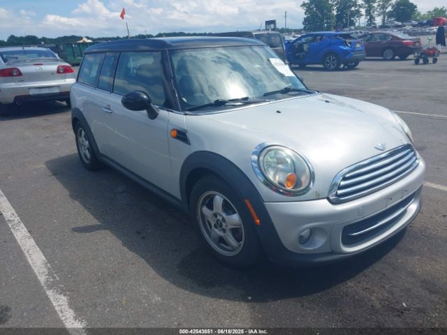 2011 MINI COOPER CLUBMAN WMWZF3C55BTX81658