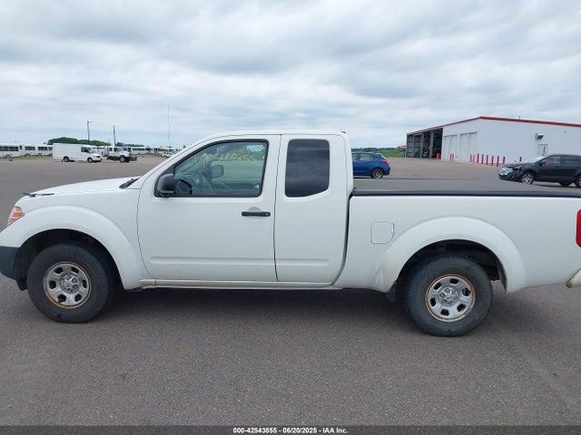 Nissan Frontier 2018 1N6BD0CT1JN712067 Image 14
