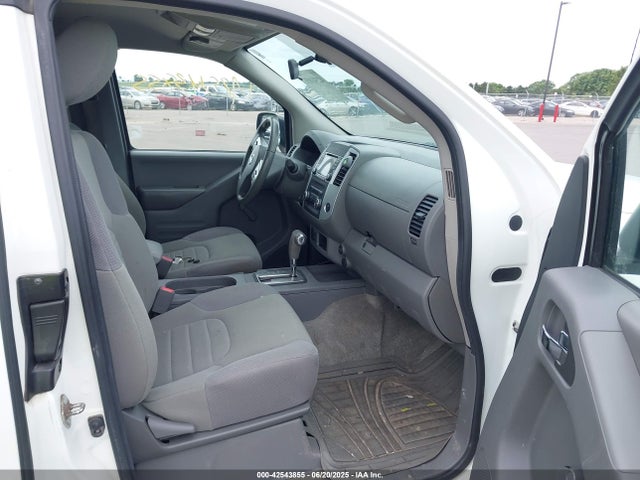 Nissan Frontier 2018 1N6BD0CT1JN712067 Image 5