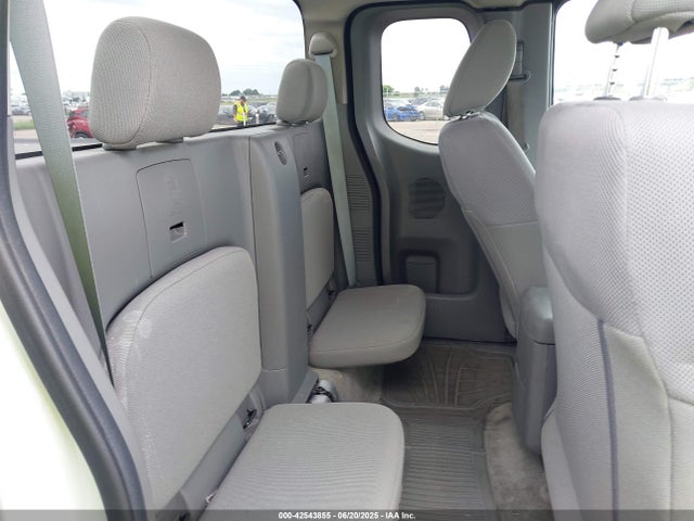 Nissan Frontier 2018 1N6BD0CT1JN712067 Image 8