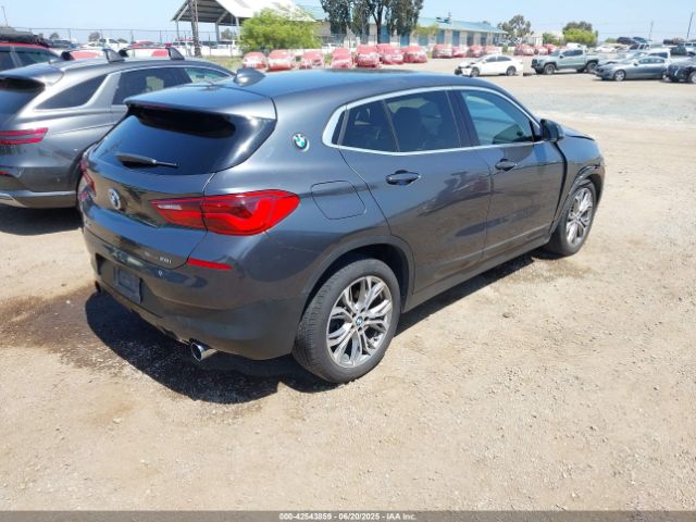 2018 BMW X2 WBXYJ3C33JEJ84137 Photo 3