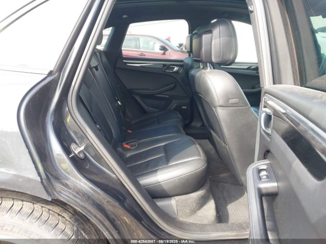 2018 PORSCHE MACAN WP1AB2A51JLB31120 Photo 7